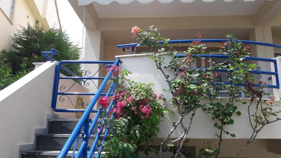 Ideal Family House Nea Peramos  Ngoại thất bức ảnh