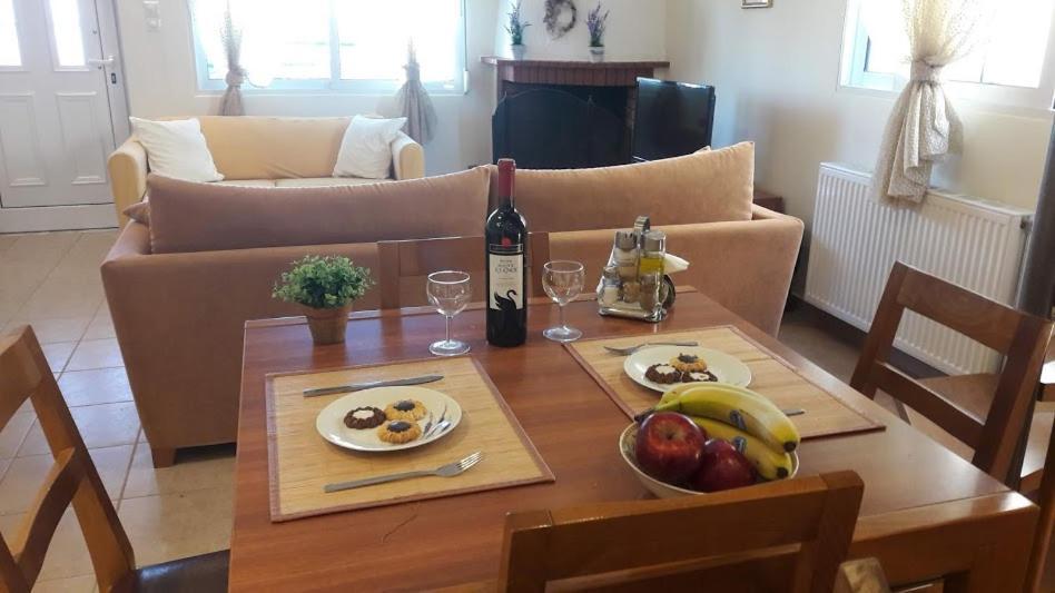Ideal Family House Nea Peramos  Ngoại thất bức ảnh