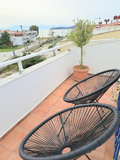 Ideal Family House Nea Peramos  Ngoại thất bức ảnh